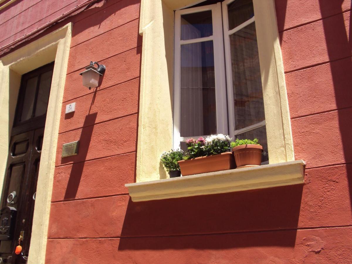 B&B Antica Citta Cagliari Bagian luar foto